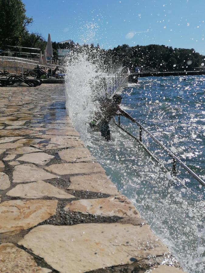 Villanova Apartments Poreč Eksteriør bilde